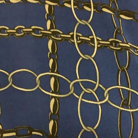 New York & Co blue/black/gray chain pattern top - Picture 3 of 8